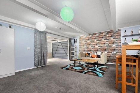 Photo of property in 8 Cedar Street, Maungaraki, Lower Hutt, 5010