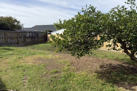 Photo of property in 2/3 Hedge Row, Sunnyhills, Auckland, 2010