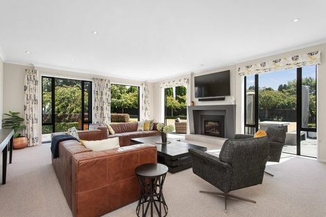 Photo of property in 3 Lewisham Park, St Albans, Christchurch, 8052