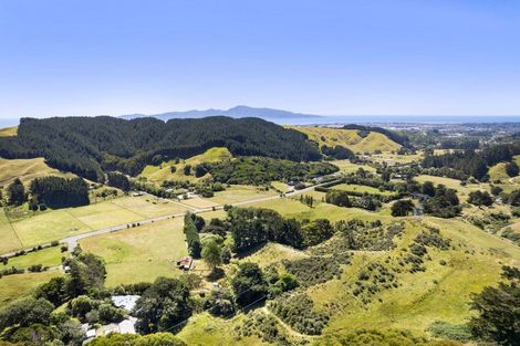 Photo of property in 7 Maungakotukutuku Road, Paraparaumu, 5032