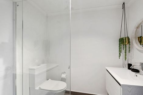 Photo of property in Salisbury Park, 2/226g Salisbury Street, Christchurch Central, Christchurch, 8013