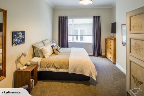 Photo of property in 14 Freeling Street, Island Bay, Wellington, 6023