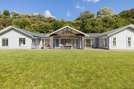 Photo of property in 40r Stonebridge Way, Pyes Pa, Tauranga, 3112
