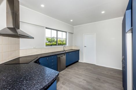 Photo of property in 114 Avondale Road, Taradale, Napier, 4112