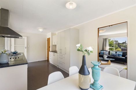 Photo of property in 43 Fordham Street, Beach Haven, Auckland, 0626