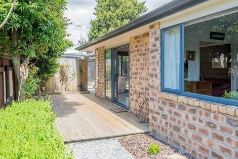 Photo of property in 94 Arawhata Road, Paraparaumu, 5032