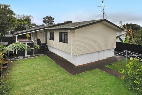 Photo of property in 27a Tahi Terrace, Glen Eden, Auckland, 0602