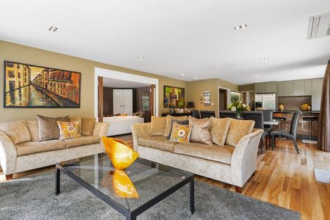 Photo of property in 236 Cashmere Road, Hoon Hay, Christchurch, 8025