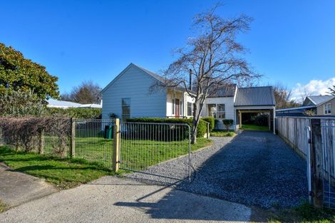 Photo of property in 16 Kupe Drive, Carterton, 5713