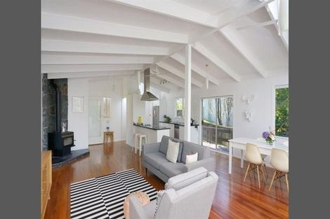 Photo of property in 13 Merchant Avenue, Te Atatu South, Auckland, 0610