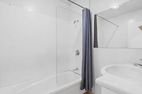 Photo of property in 100 Anderson Road, Wanaka, 9305