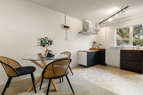 Photo of property in 33 Garthwood Road, Hillcrest, Hamilton, 3216