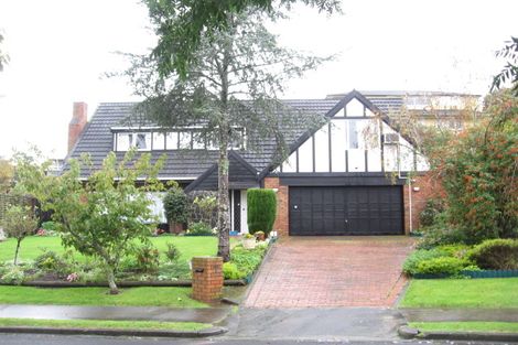 Photo of property in 2 Towbridge Place, Howick, Auckland, 2014