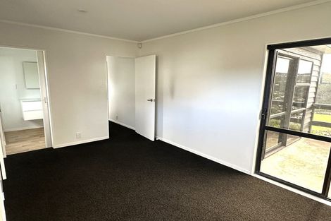 Photo of property in 5a Becker Way, Karori, Wellington, 6012