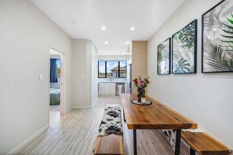 Photo of property in 21c Cherry Tree Place, Massey, Auckland, 0614