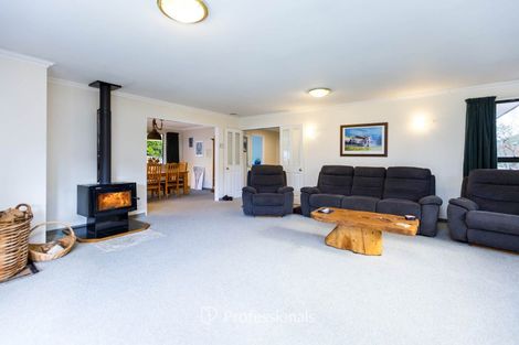 Photo of property in 18 Clearwater Terrace, Brown Owl, Upper Hutt, 5018