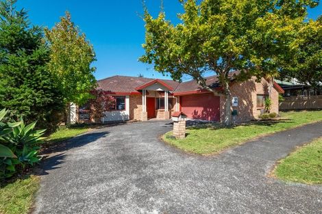 Photo of property in 5 Fearnley Grove, Albany, Auckland, 0632