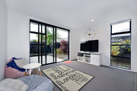 Photo of property in 8/68 Barbour Street, Waltham, Christchurch, 8011