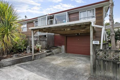 Photo of property in 1/1 Cushla Place, Massey, Auckland, 0614