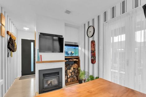 Photo of property in 19 Brockenhurst Street, Aranui, Christchurch, 8061