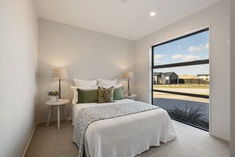 Photo of property in 39 Tulett Park Drive, Casebrook, Christchurch, 8051