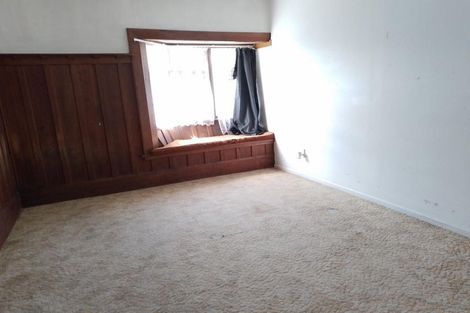 Photo of property in 100 Mackenzie Avenue, Woolston, Christchurch, 8023