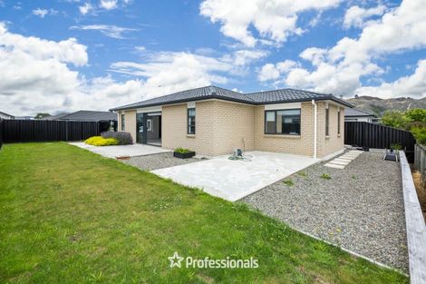 Photo of property in 36 Filmer Crescent, Wallaceville, Upper Hutt, 5018