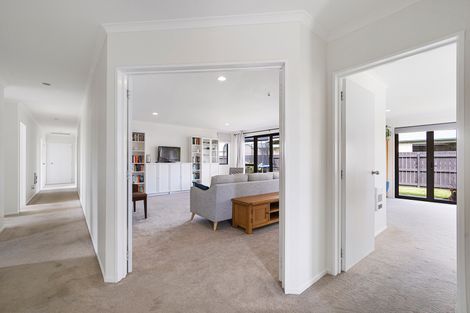 Photo of property in 5 Mirbeck Avenue, Cambridge, 3434