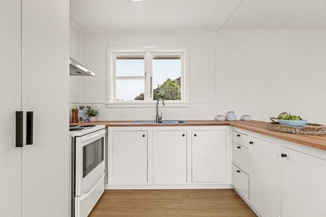 Photo of property in 43 Aldershot Street, Aranui, Christchurch, 8061