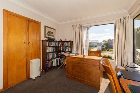 Photo of property in 11 Oriana Crescent, Hornby, Christchurch, 8042