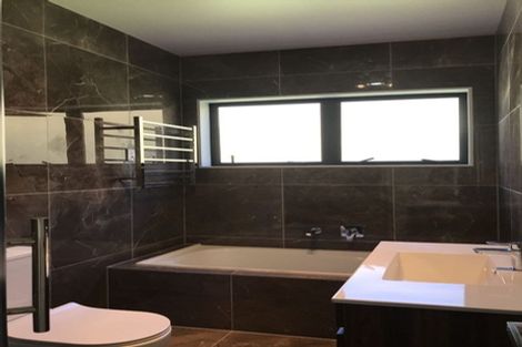 Photo of property in 3 Gamble Way, Massey, Auckland, 0614