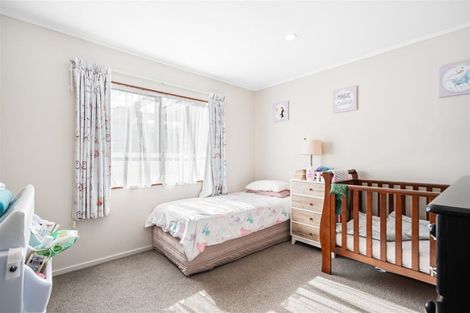Photo of property in 1/39 Langton Road, Stanmore Bay, Whangaparaoa, 0932