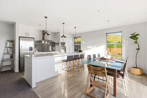 Photo of property in 244 Ballintoy Park Drive, Welcome Bay, Tauranga, 3175