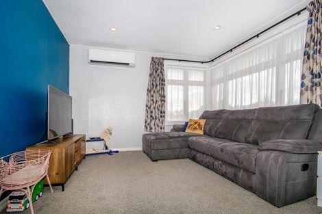 Photo of property in 4 Eastons Road, Westport, 7825