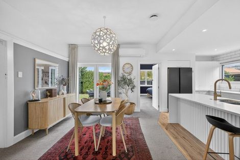 Photo of property in 2 Celia Street, Redcliffs, Christchurch, 8081