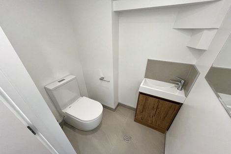 Photo of property in 10/25 Manse Road, Pahurehure, Papakura, 2113