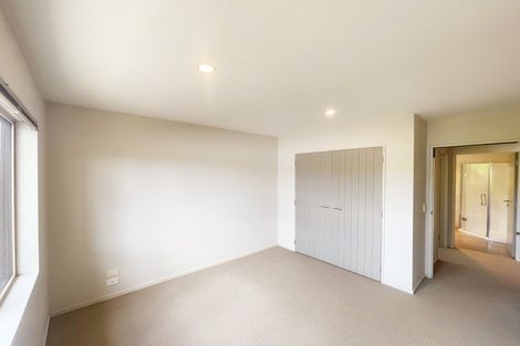 Photo of property in 10 Chard Place, Flat Bush, Auckland, 2016