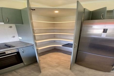 Photo of property in 7 Elizabeth Grove, Stratford, 4332