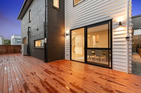 Photo of property in 6 La Bella Road, Hobsonville, Auckland, 0616