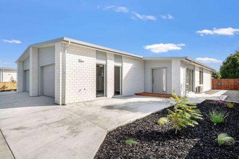 Photo of property in 1/11 Landing Road, Whakatane, 3120