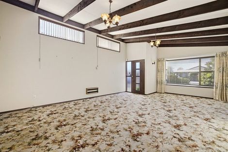 Photo of property in 2/31 Waimairi Road, Upper Riccarton, Christchurch, 8041
