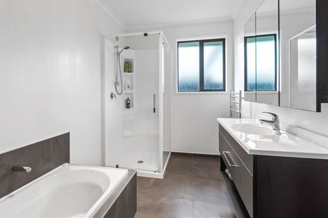 Photo of property in 7 Full Moon Lane, Rolleston, 7614