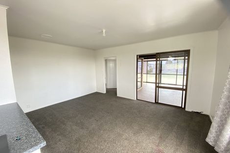 Photo of property in 20 Christmas Road, Manurewa, Auckland, 2102