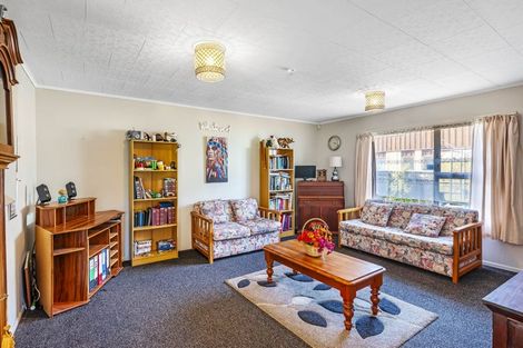 Photo of property in 110 Arawhata Road, Paraparaumu, 5032
