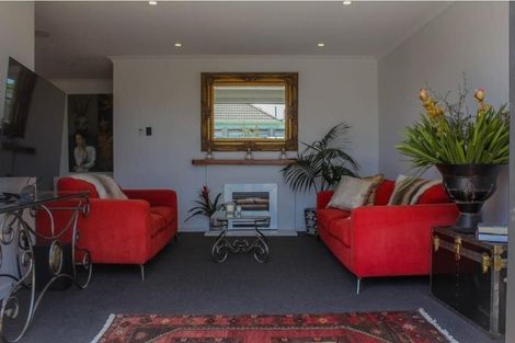 Photo of property in 84 Brooklands Road, Brooklands, New Plymouth, 4310