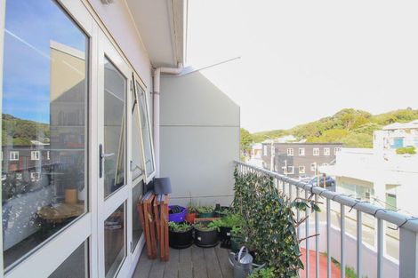 Photo of property in Luxford Villas, 311/72u Herald Street, Berhampore, Wellington, 6023