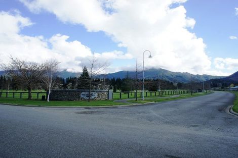 Photo of property in 3 Elien Place, Hanmer Springs, 7334