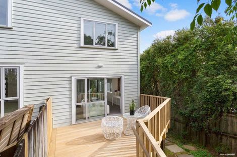 Photo of property in 1/6 John Jennings Drive, Oteha, Auckland, 0632