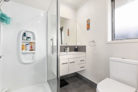 Photo of property in 20 Rainey Crescent, Papamoa Beach, Papamoa, 3118