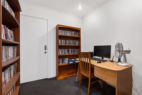 Photo of property in 73d Nile Road, Milford, Auckland, 0620